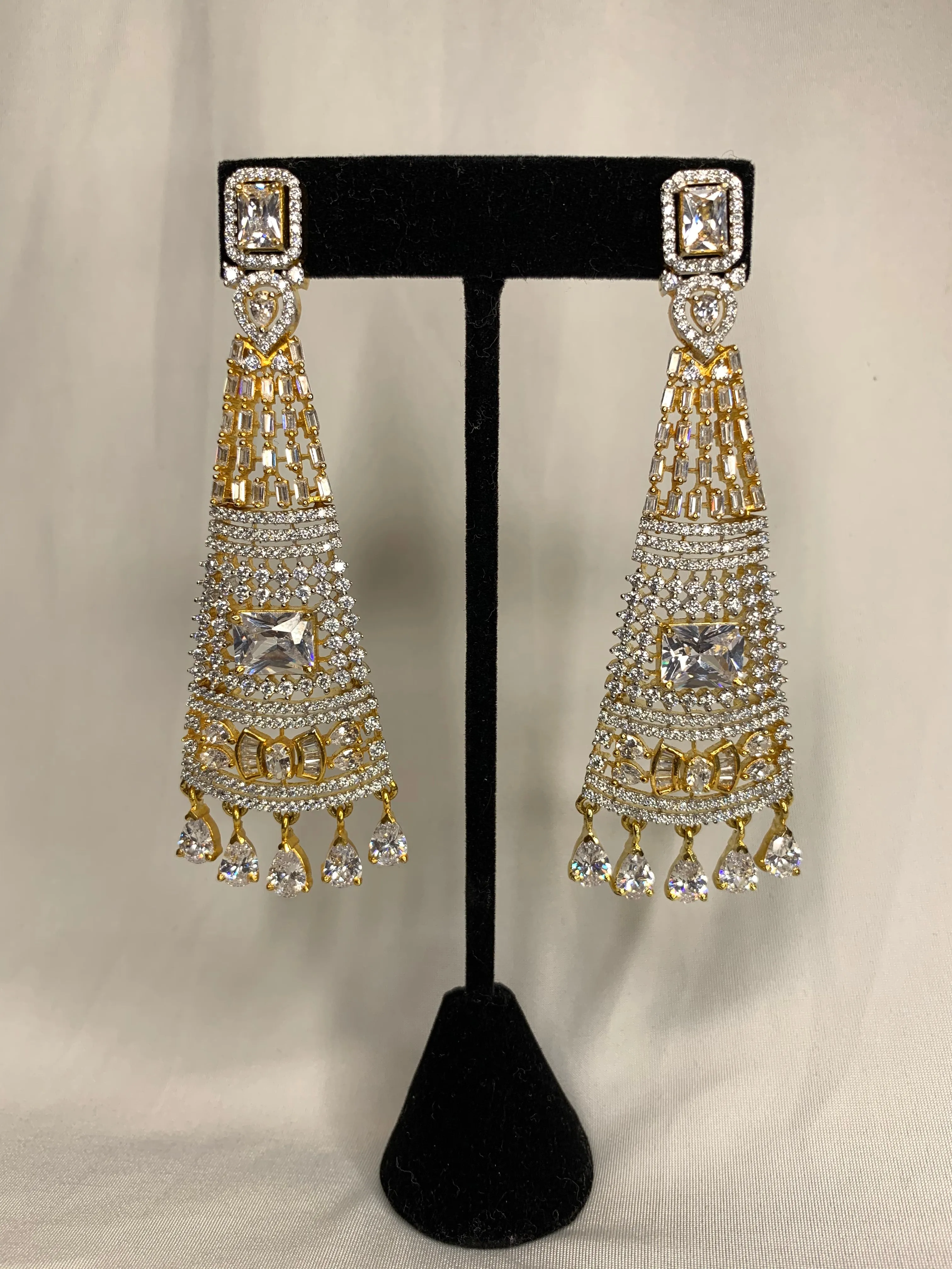 American Diamond White and Champayne Stone